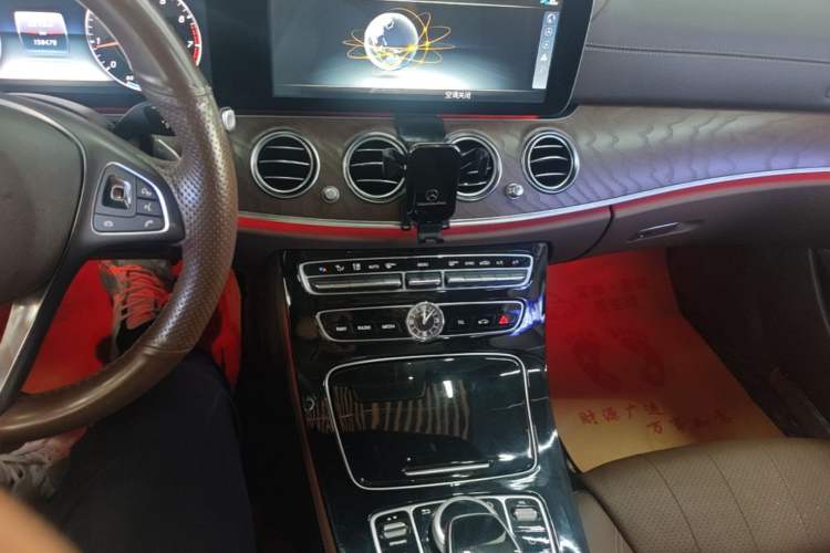 Used Mercedes-Benz E-Class 2017 E 200 L 4MATIC Audio And AC Panel