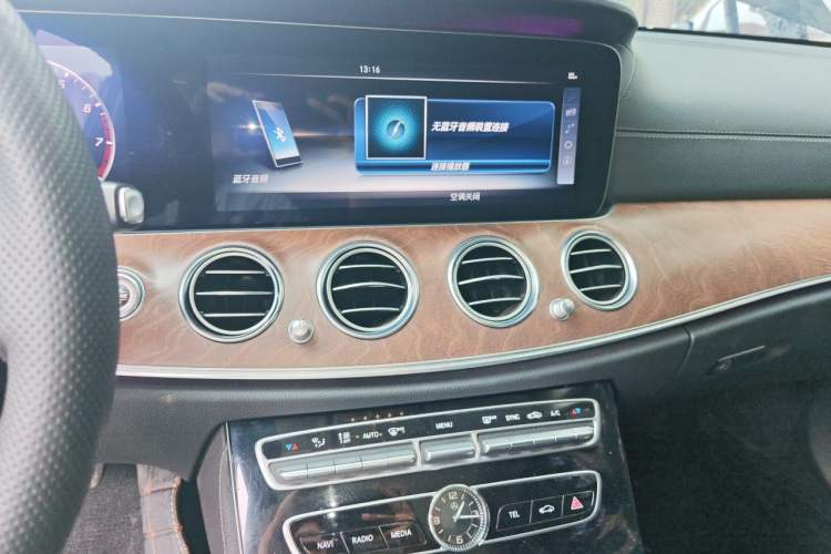 Used Mercedes-Benz E-Class 2017 E 300 L Luxury Model Audio And AC Panel