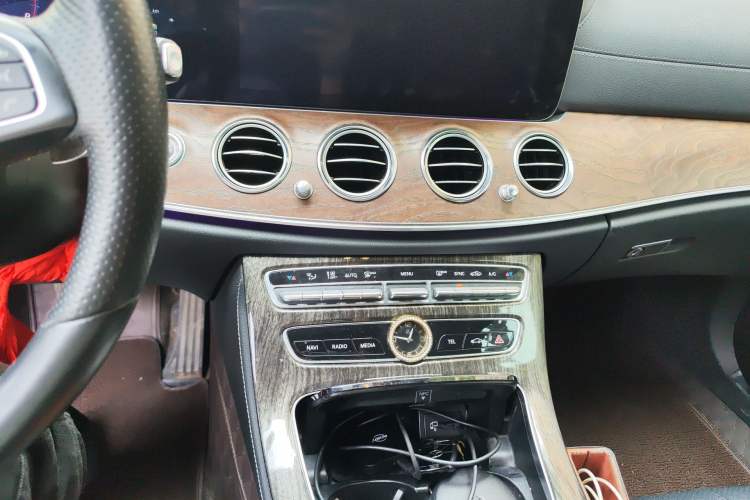Used Mercedes-Benz E-Class 2017 E 300 L Luxury Model Audio And AC Panel