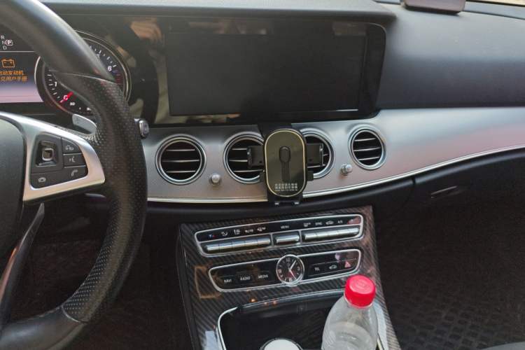 Used Mercedes-Benz E-Class 2017 E 300 Sport Edition Audio And AC Panel