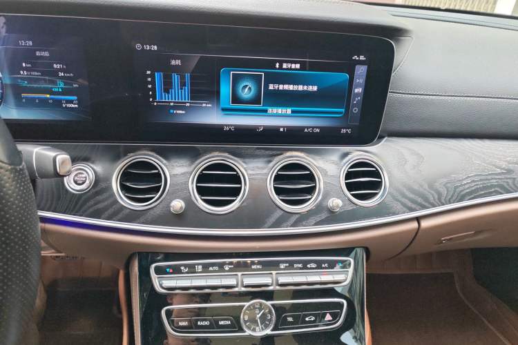 Used Mercedes-Benz E-Class 2017 E 300 L Sport Luxury Edition Audio And AC Panel