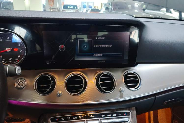 Used Mercedes-Benz E-Class 2017 E 300 Sport Edition Audio And AC Panel
