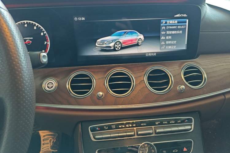 Used Mercedes-Benz E-Class 2017 E 300 L Luxury Model Audio And AC Panel