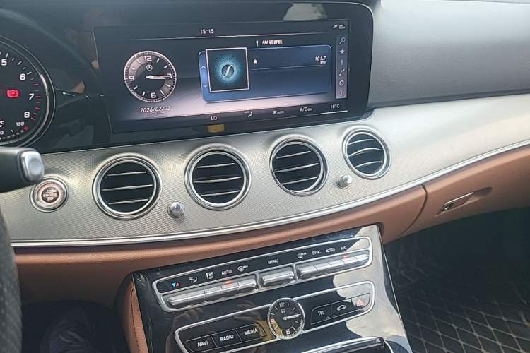 Used Mercedes-Benz E-Class 2017 E 200 Sport Audio And AC Panel