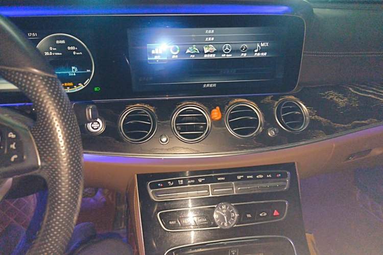 Used Mercedes-Benz E-Class 2017 E 300 L Sporty and Stylish Model Audio And AC Panel