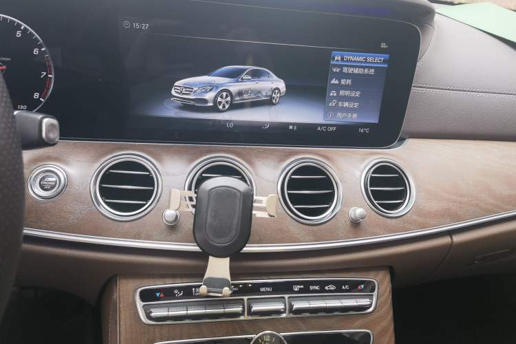 Used Mercedes-Benz E-Class 2017 E 300 L Luxury Model Audio And AC Panel