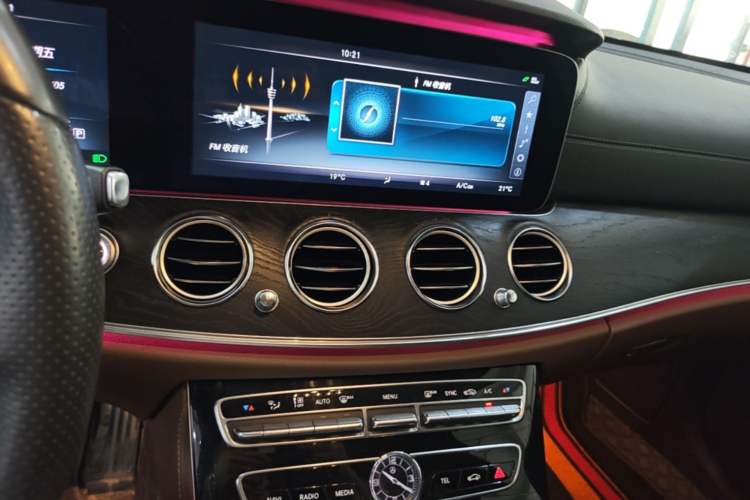Used Mercedes-Benz E-Class 2017 E 200 L Sport 4MATIC Audio And AC Panel