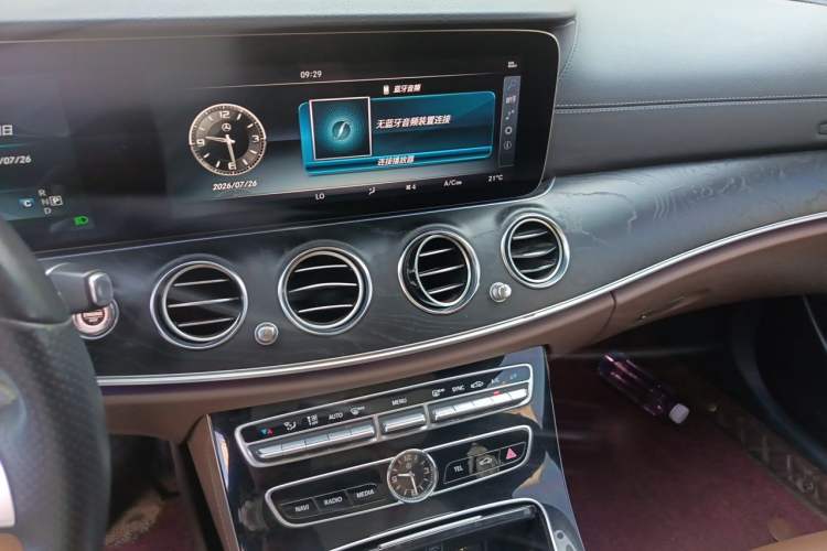 Used Mercedes-Benz E-Class 2017 E 300 L Sport Luxury Edition Audio And AC Panel