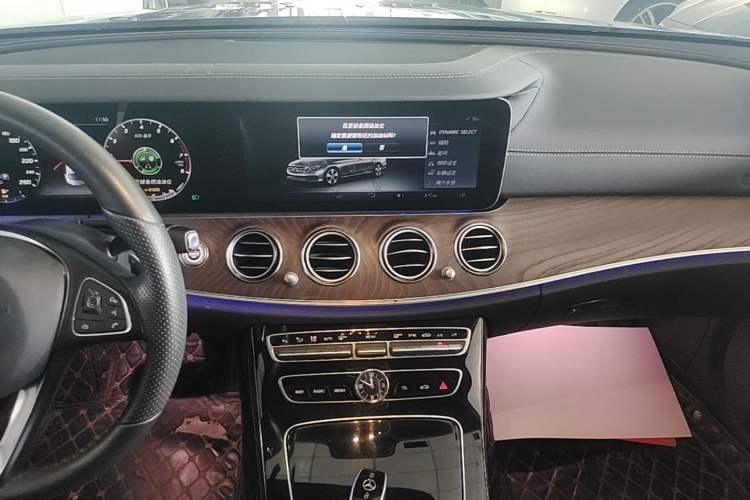 Used Mercedes-Benz E-Class 2017 E 300 L Luxury Model Audio And AC Panel