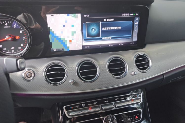 Used Mercedes-Benz E-Class 2017 E 200 Sport 4MATIC Audio And AC Panel