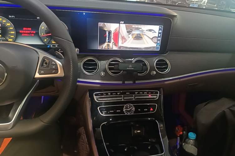 Used Mercedes-Benz E-Class 2017 E 320 L Sport 4MATIC Audio And AC Panel