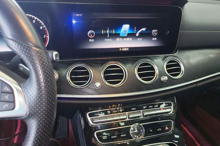 Used Mercedes-Benz E-Class 2017 E 300 L Sport Luxury Edition Audio And AC Panel