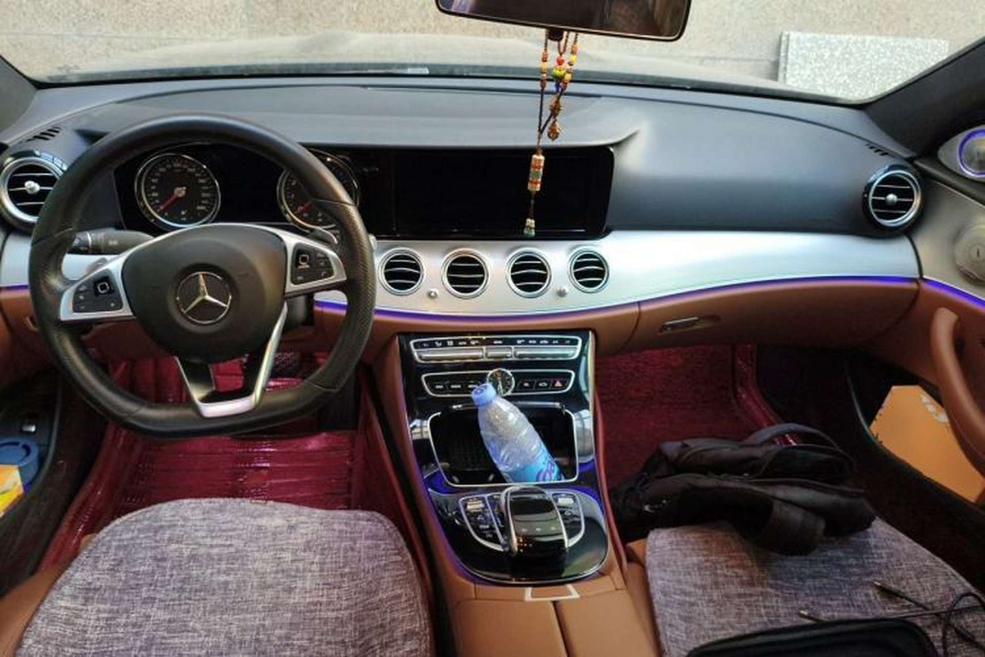 Used Mercedes-Benz E-Class 2017 E 200 Sport 4MATIC Center Console