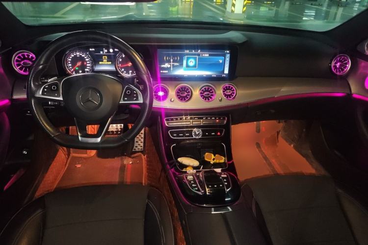 Used Mercedes-Benz E-Class 2017 E 300 Sport Edition Center Console