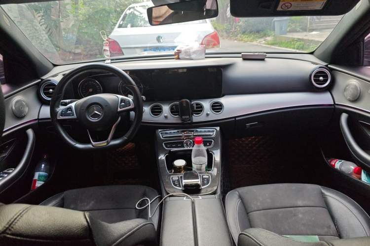 Used Mercedes-Benz E-Class 2017 E 300 Sport Edition Center Console