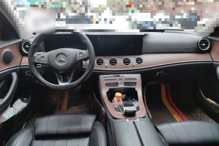 Used Mercedes-Benz E-Class 2017 E 200 L 4MATIC Center Console