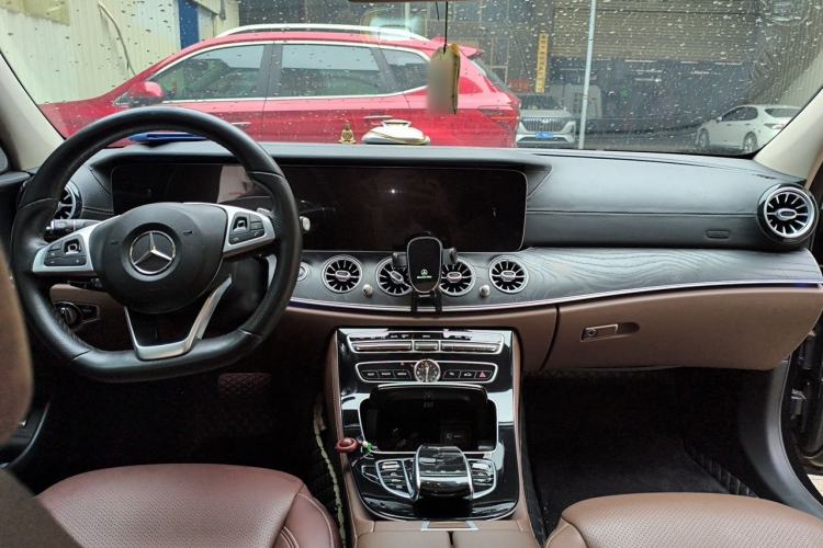 Used Mercedes-Benz E-Class 2017 E 300 L Sporty and Stylish Model Center Console