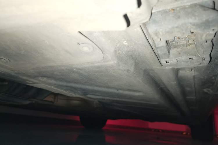 Used Mercedes-Benz E-Class 2017 E 200 L 4MATIC Chassis Front Left