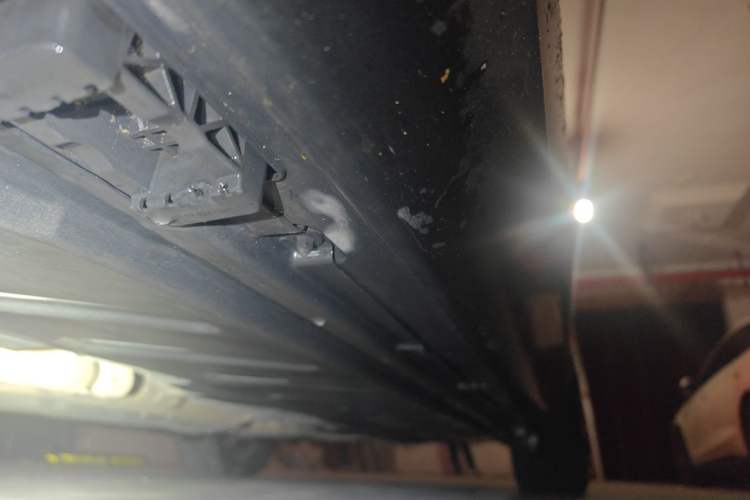 Used Mercedes-Benz E-Class 2017 E 320 L 4MATIC Chassis Front Left