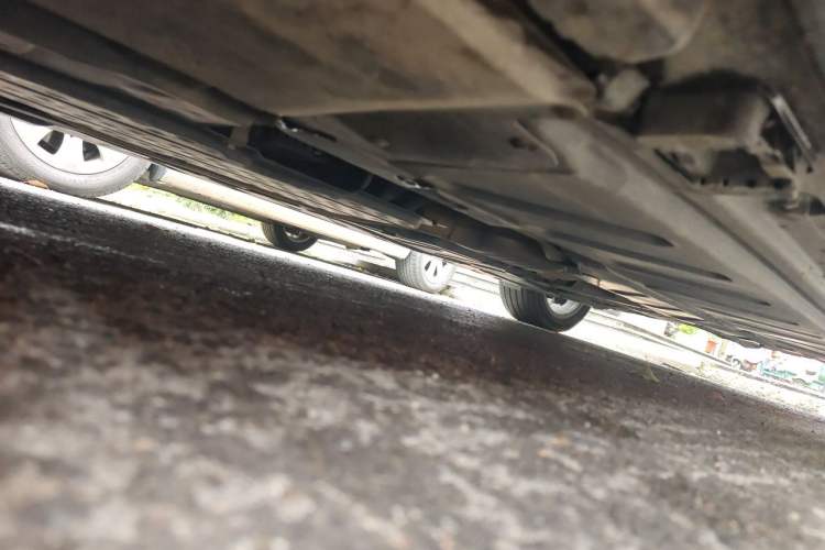 Used Mercedes-Benz E-Class 2017 E 200 Sport Chassis Front Left