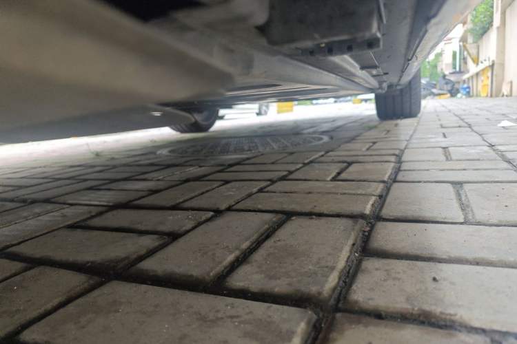Used Mercedes-Benz E-Class 2017 E 320 L 4MATIC Chassis Front Left