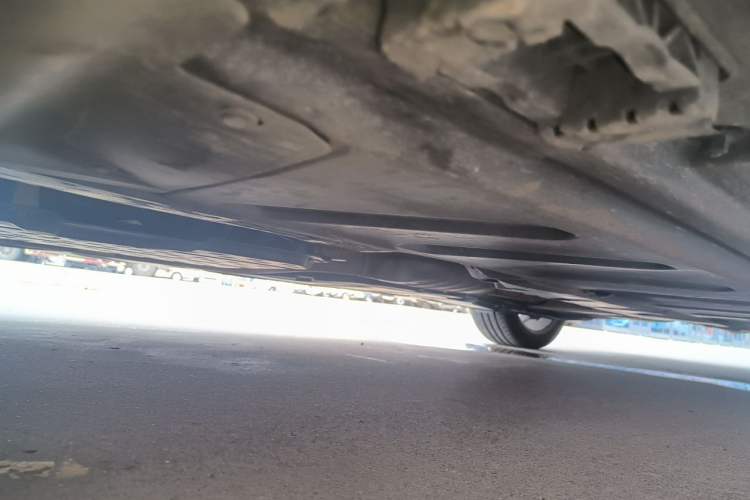 Used Mercedes-Benz E-Class 2017 E 300 L Luxury Model Chassis Front Left