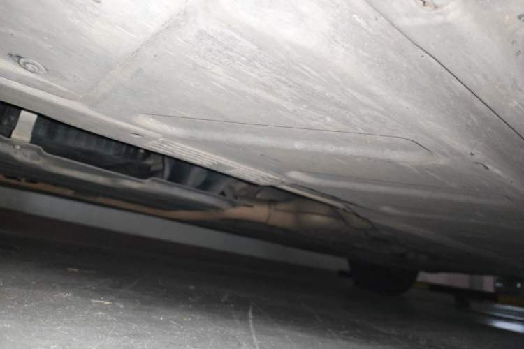 Used Mercedes-Benz E-Class 2017 E 300 L Luxury Model Chassis Front Left