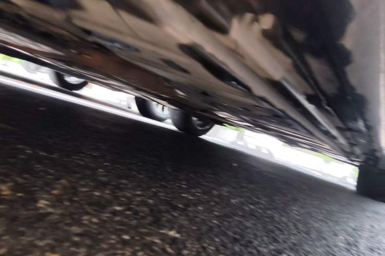 Used Mercedes-Benz E-Class 2017 E 300 L Luxury Model Chassis Front Left