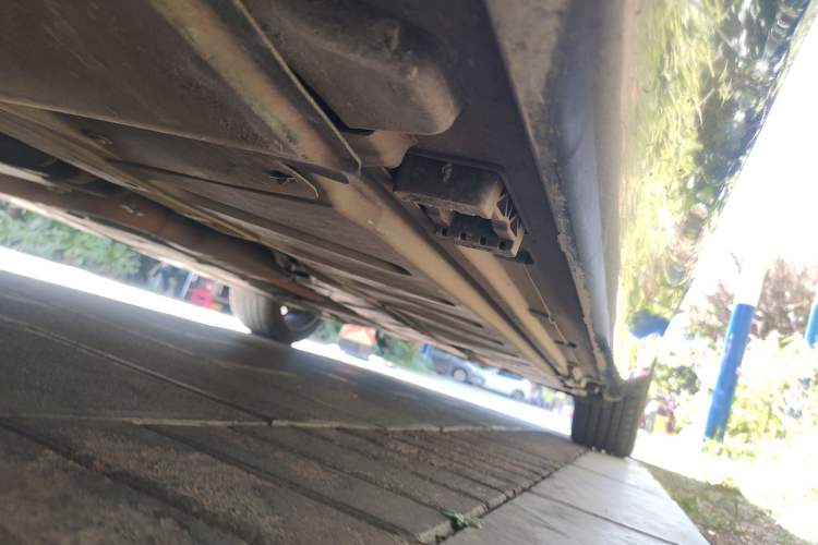 Used Mercedes-Benz E-Class 2017 E 300 L Luxury Model Chassis Front Left
