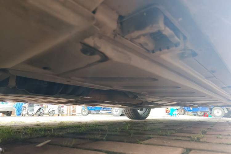 Used Mercedes-Benz E-Class 2017 E 200 Sport Chassis Front Left