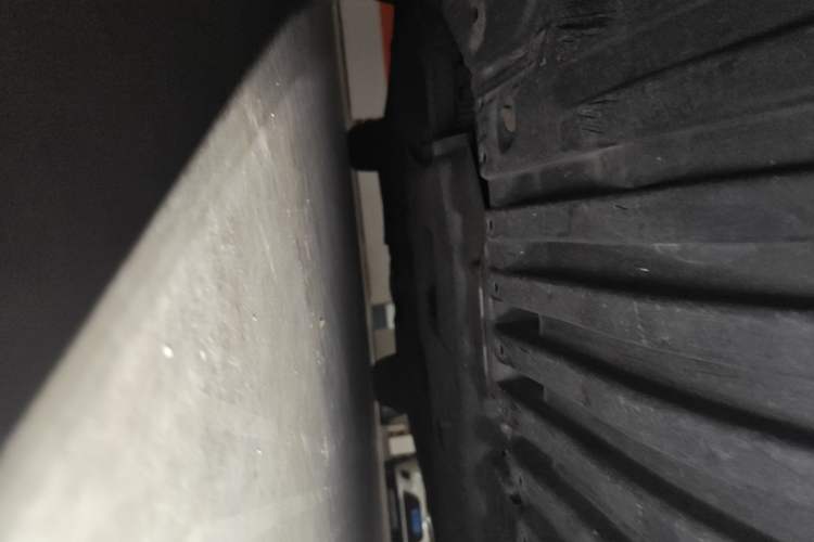 Used Mercedes-Benz E-Class 2017 E 320 L 4MATIC Chassis Front Right