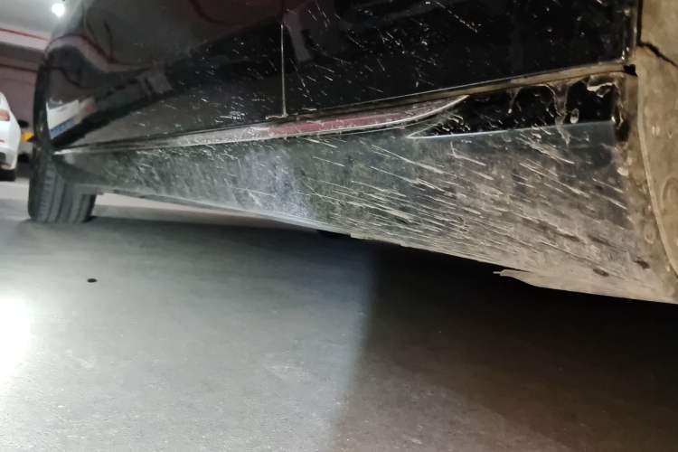 Used Mercedes-Benz E-Class 2017 E 300 L Luxury Model Chassis Front Right