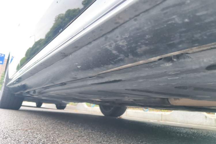 Used Mercedes-Benz E-Class 2017 E 300 L Sport Luxury Edition Chassis Front Right