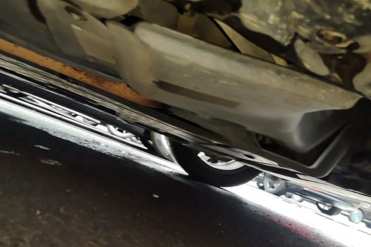Used Mercedes-Benz E-Class 2017 E 300 L Luxury Model Chassis Front Right