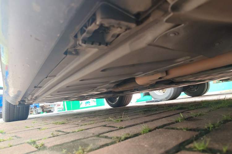 Used Mercedes-Benz E-Class 2017 E 200 Sport Chassis Front Right