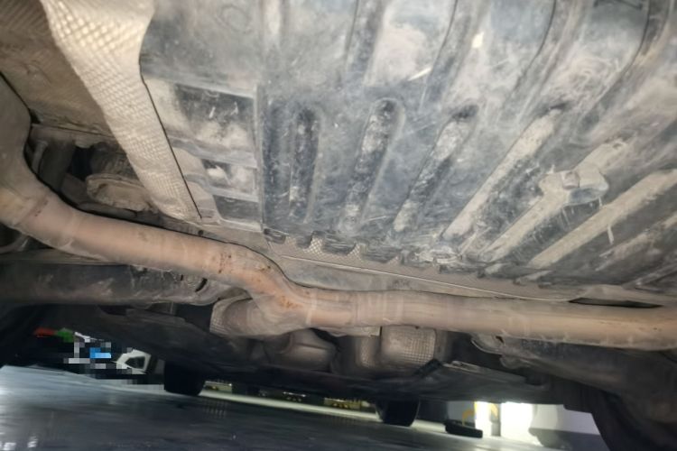 Used Mercedes-Benz E-Class 2017 E 200 L 4MATIC Chassis Rear
