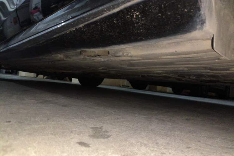 Used Mercedes-Benz E-Class 2017 E 320 L Sport 4MATIC Chassis Rear Left