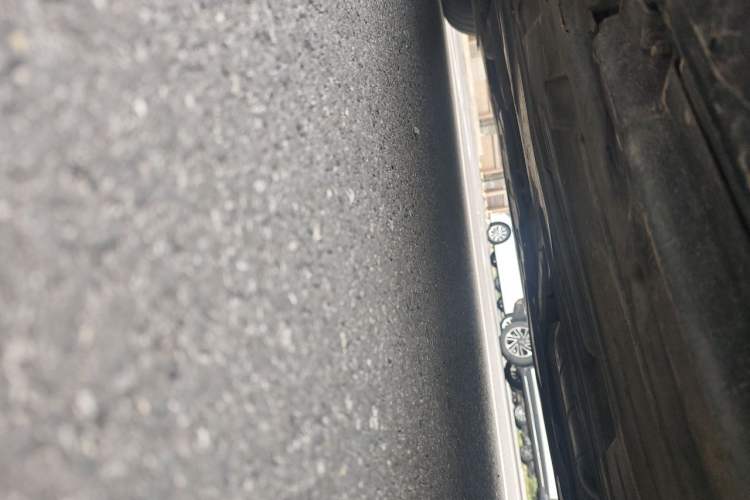 Used Mercedes-Benz E-Class 2017 E 300 L Luxury Model Chassis Rear Left