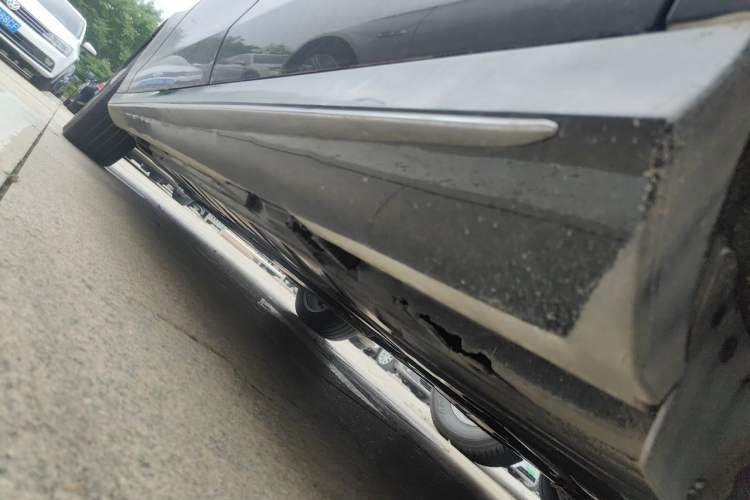 Used Mercedes-Benz E-Class 2017 E 300 L Sport Luxury Edition Chassis Rear Left