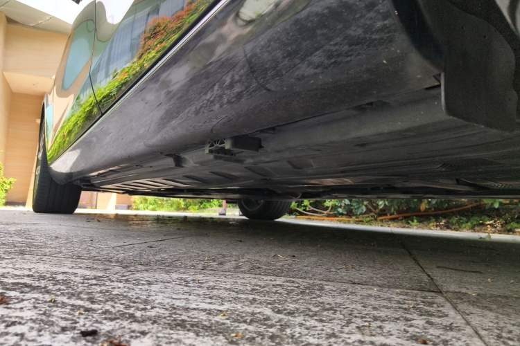 Used Mercedes-Benz E-Class 2017 E 300 L Luxury Model Chassis Rear Left