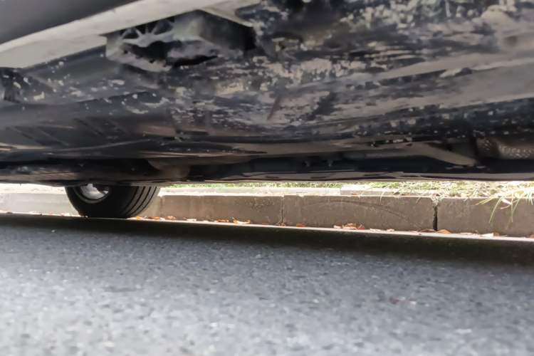 Used Mercedes-Benz E-Class 2017 E 300 L Luxury Model Chassis Rear Left