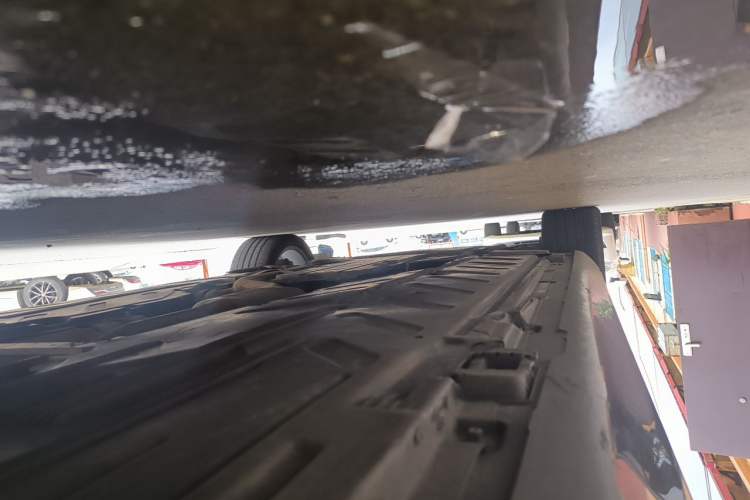 Used Mercedes-Benz E-Class 2017 E 300 L Luxury Model Chassis Rear Left