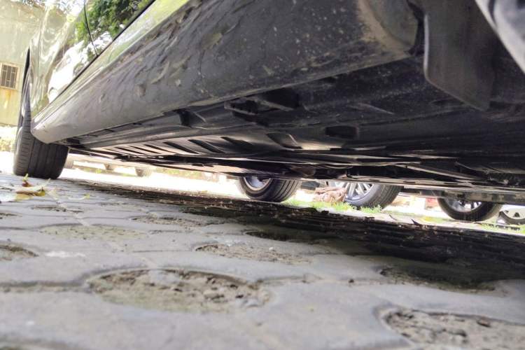 Used Mercedes-Benz E-Class 2017 E 200 Sport Chassis Rear Left
