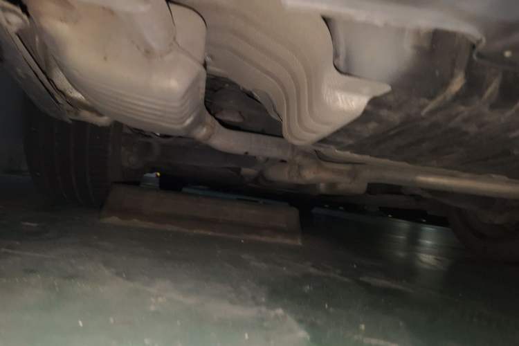 Used Mercedes-Benz E-Class 2017 E 300 L Luxury Model Chassis Rear Left