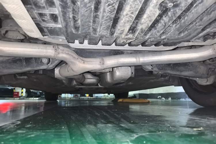 Used Mercedes-Benz E-Class 2017 E 300 L Sporty and Stylish Model Chassis Rear