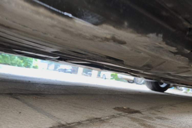 Used Mercedes-Benz E-Class 2017 E 200 L 4MATIC Chassis Rear Right