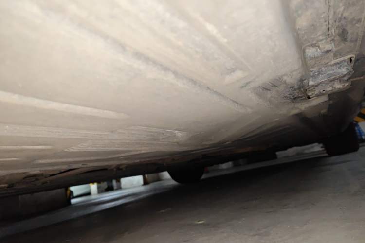 Used Mercedes-Benz E-Class 2017 E 200 L 4MATIC Chassis Rear Right