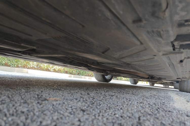 Used Mercedes-Benz E-Class 2017 E 200 Sport Chassis Rear Right