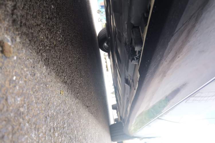 Used Mercedes-Benz E-Class 2017 E 300 L Luxury Model Chassis Rear Right