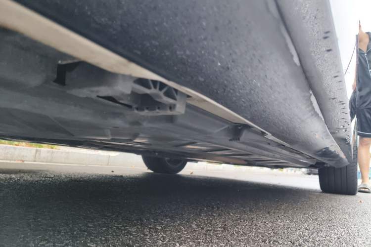 Used Mercedes-Benz E-Class 2017 E 300 L Sport Luxury Edition Chassis Rear Right